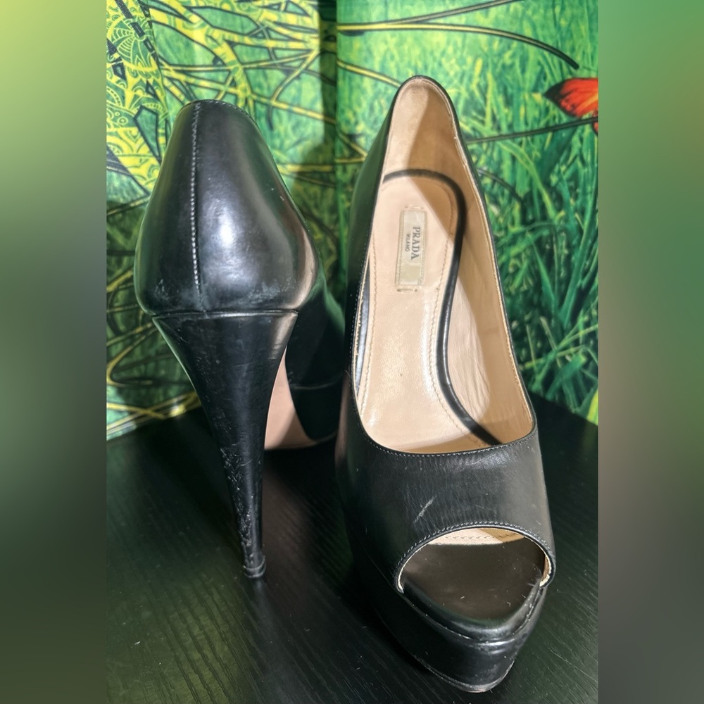 Prada Black Leather Classic Peep-Toe Platform Authentic Heels: No Box - Picture 7 of 11